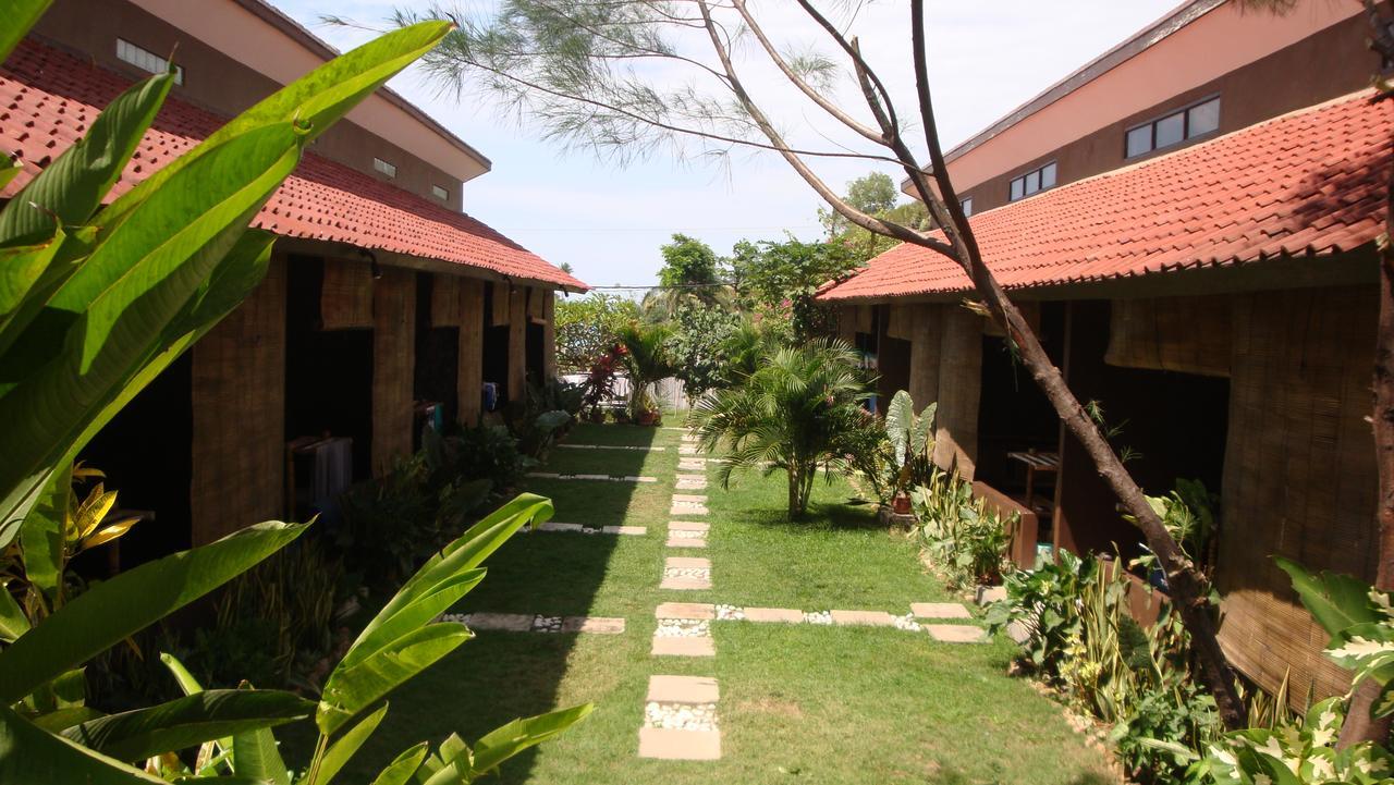 Relaxing Homestay Kuta  Bagian luar foto